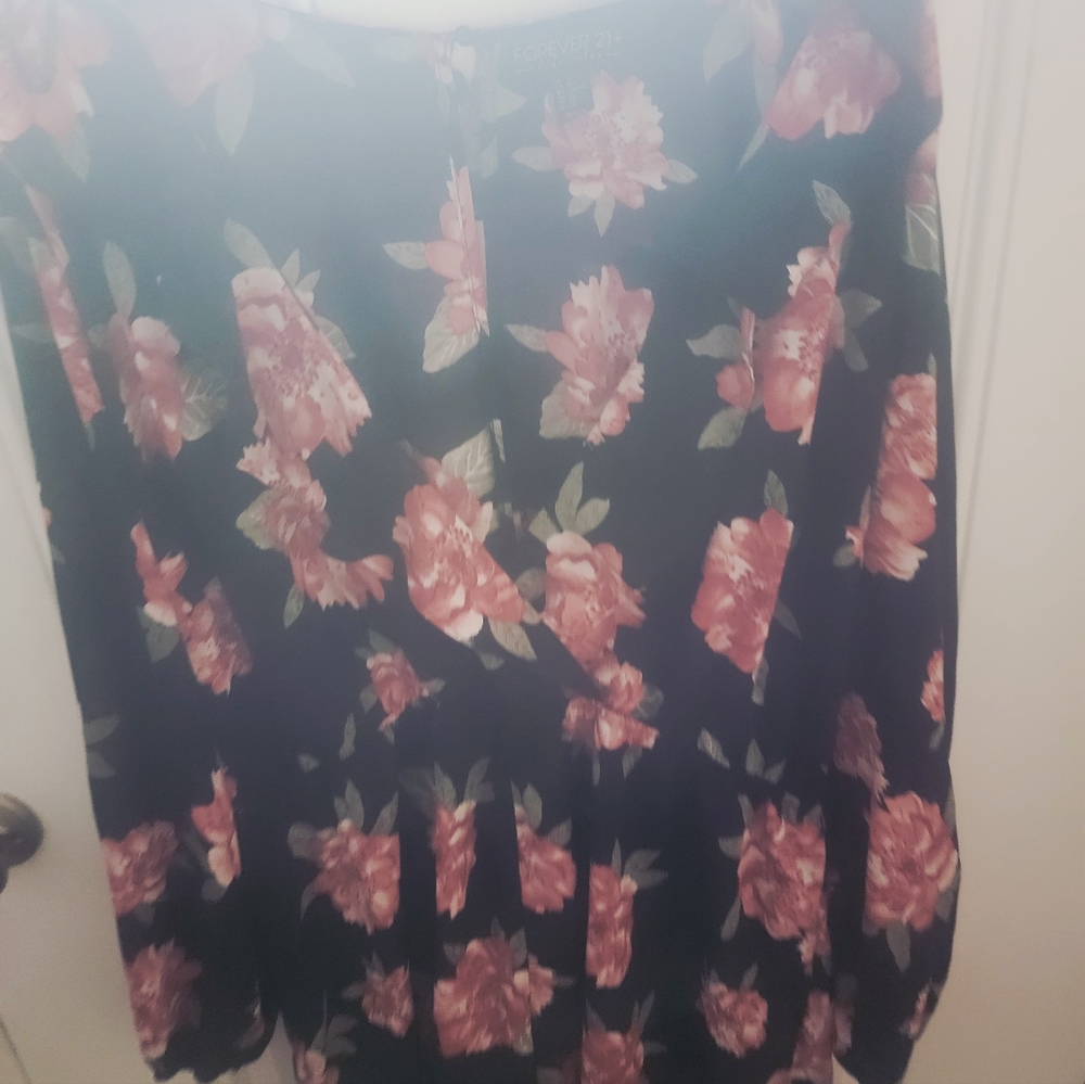 Forever 21 Black Romper with Pink Floral Pattern - Picture 4 of 4